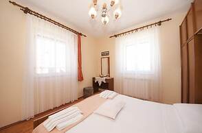Apartments Gorana