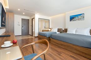 Avenis Hotel