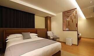 Dongdaegu Station Eastern Hotel