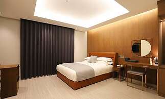 Dongdaegu Station Eastern Hotel
