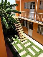 Los Nardos Hostel