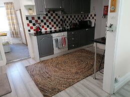 Stunning Holiday Accommodation by the sea