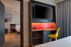 Hampton by Hilton Ashford International
