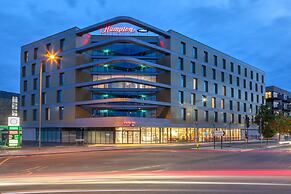 Hampton by Hilton Ashford International