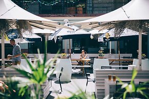 Coogee Bay Hotel