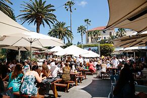 Coogee Bay Hotel