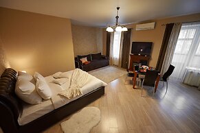 PaulMarie Apartments on prs. Lenina