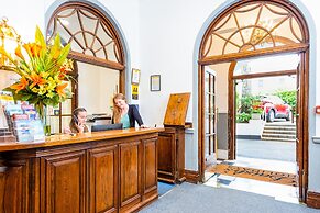 Abbey Lawn Hotel
