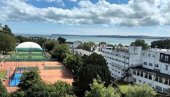Abbey Lawn Hotel