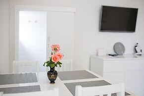 Serious Job Apartment