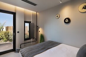 Apikia Santorini - Adults Only