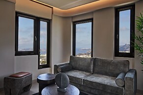 Apikia Santorini - Adults Only
