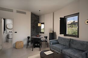 Apikia Santorini - Adults Only