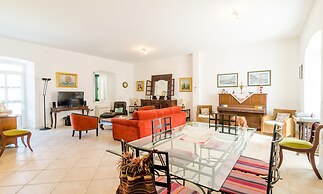 Stone House Dimato