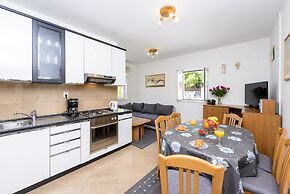 Apartment Tija