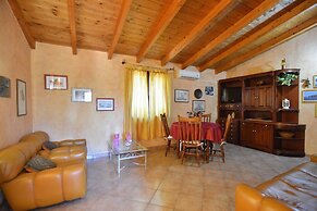 IzzHome Nora Beach