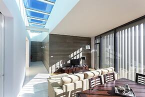 Atlantic House