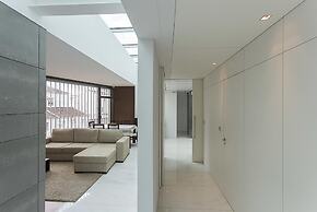 Atlantic House