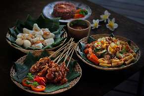 Contemporary Private Villa, 4 BR, Canggu With Staff