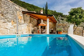 Stone House Kuna