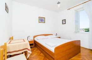 Guest House Mara