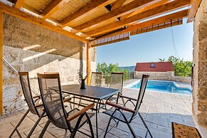 Holiday Home Rustic