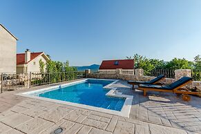 Holiday Home Rustic