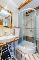 Holiday Home Rustic