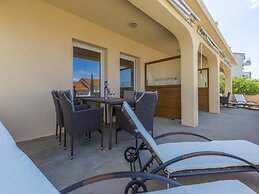 Apartments Ninac