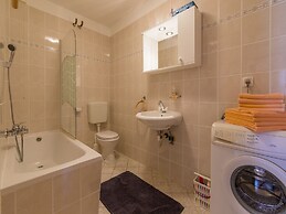Apartments Ninac