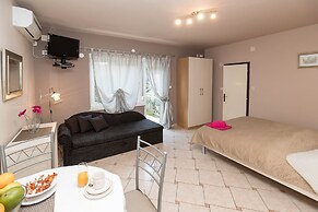 Apartments Karmen 1