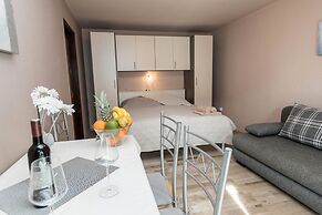Apartments Karmen 1