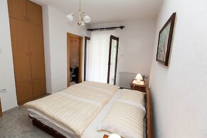 Apartment Marinko
