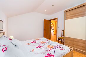 Apartment Lorena