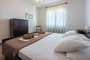 Apartment Kompes