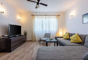 Apartment Kompes