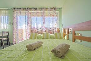Apartments Oaza