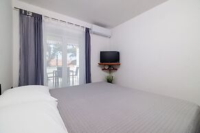 Apartments Jadranka