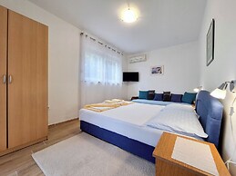 Apartments Danica