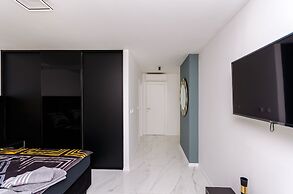 Apartments Crystal Luxury
