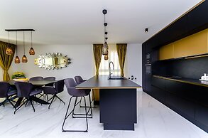 Apartments Crystal Luxury