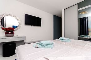 Apartments Crystal Luxury