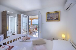 Apartments Ivanka on the Beach