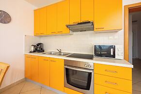 Apartments Petak
