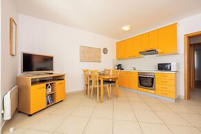 Apartments Petak