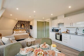 Your Apartment I Clifton Village