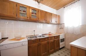 Apartment Ksenija