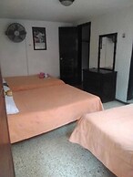 Hotel El Meson De La Luna