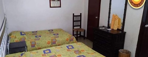 Hotel El Meson De La Luna
