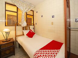 Hotel El Meson De La Luna